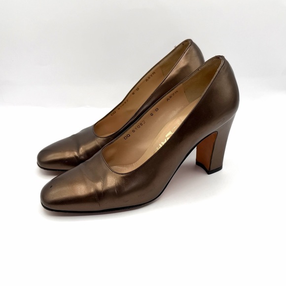 VINTAGE FERRAGAMO Pumps Block Heel US 6B Metallic Bronze Italian Luxury Collect. - Picture 2 of 8